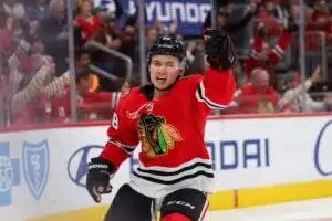 Connor Bedard sai valtavan kunnian 21-vuotiaana – vain Jonathan Toews teki saman nuorempana Connor Bedard, Chicago Blackhawks