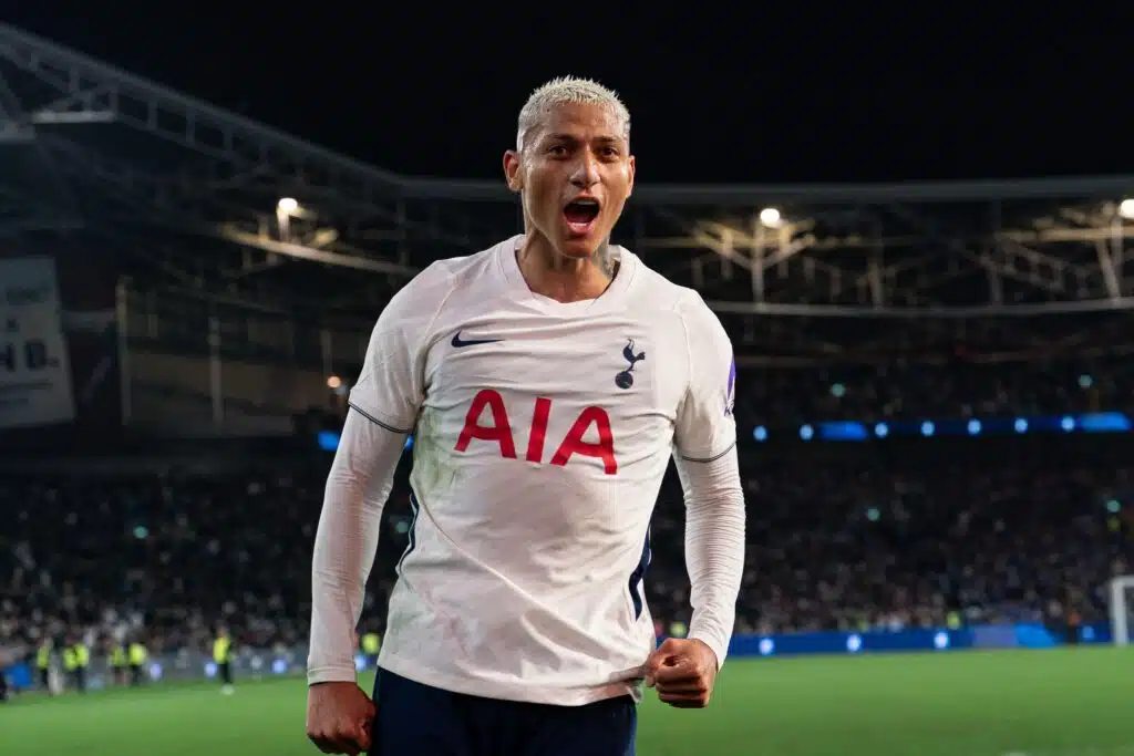 Brassitähti haluaa jättää Tottenhamin – siirto Mohamed Salahin rinnalle lähellä Brassitähti haluaa jättää Tottenhamin – siirto Mohamed Salahin rinnalle lähellä
