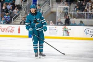 NHL:n harjoitusottelussa järjettömät murskajaiset – suomalaisvahtia nöyryytettiin