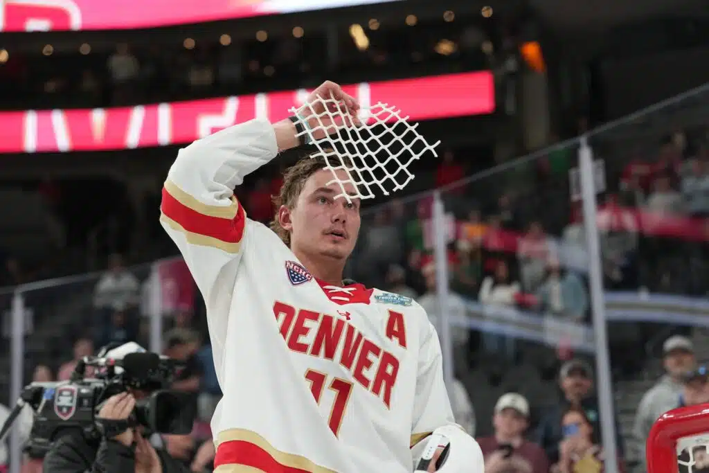 Melkoinen yllätys - Barkovin kipparoima Florida Panthers hankki taas suomalaispelaajan Samu Salminen