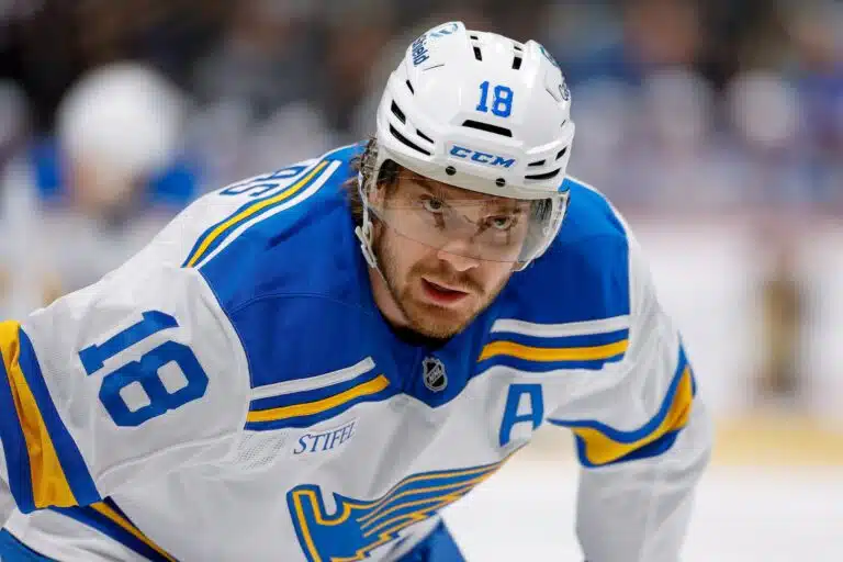 NHL-seura nimesi kapteenistonsa – otsikkokikkailussa nostettiin esiin Renny Harlinin menestyselokuva