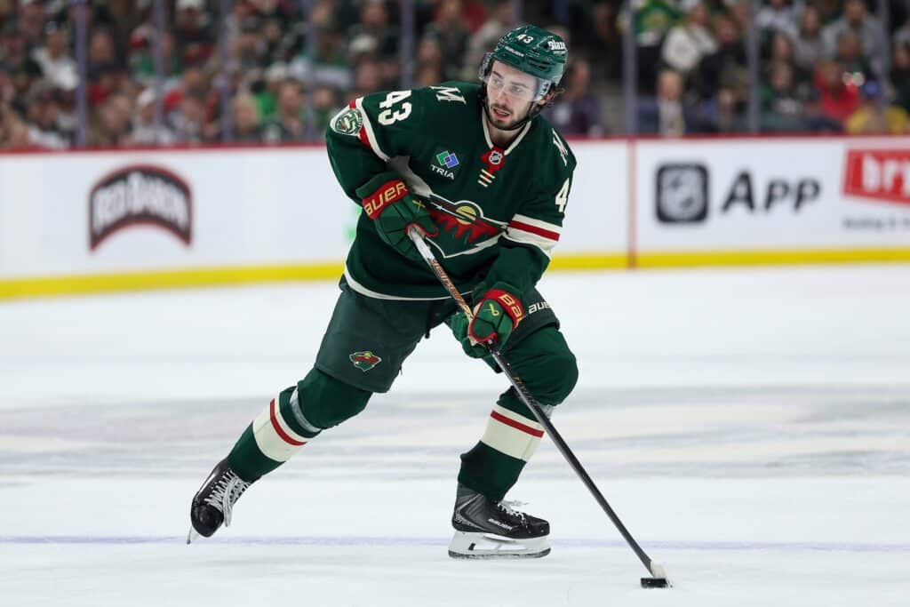 Quinn Hughesin tulevaisuudesta hurja skenaario – NHL-asiantuntijat täysin eri linjoilla Quinn Hughes, Minnesota Wild