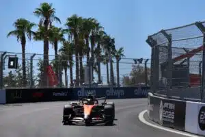 Formula ykkösissä hurja tilanne - heti startissa jo kova jännite McLarenin Lando Norris Madridin GP:ssä 2026