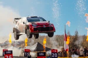 Toyota-tähti voitti Chilen MM-rallin ja kiristi MM-taistelua – Sami Pajarilta raju isku vielä lopussa
