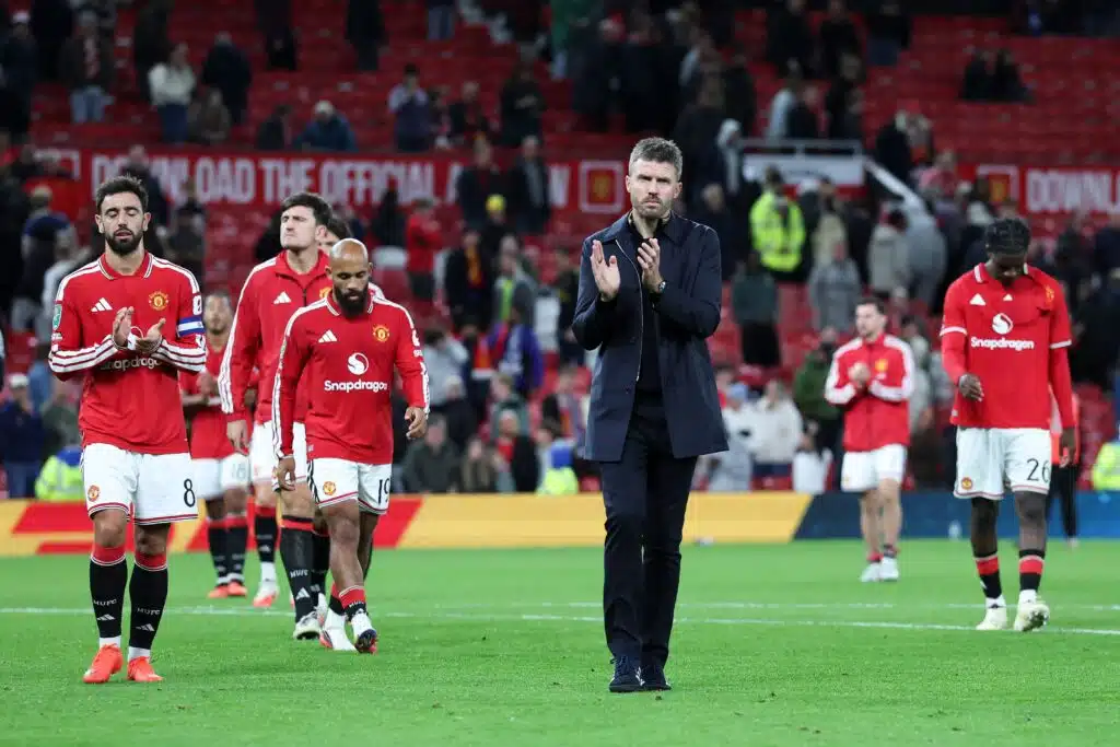 Manchester Unitedilta historiallinen sulaminen - "Emme voi hyväksyä tätä" Michael Carrick, 2026