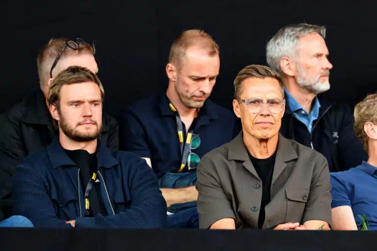 Aleksander Barkov (vas.), Alexander Stubb