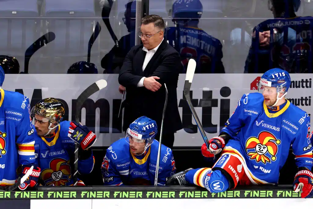 Jokerit purki puolustajansa sopimuksen Jokerit Juuso Hahl