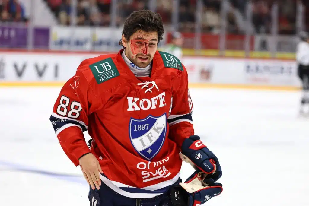 HIFK:n tehohyökkääjä sairastuvalle Niko Huuhtanen, HIFK