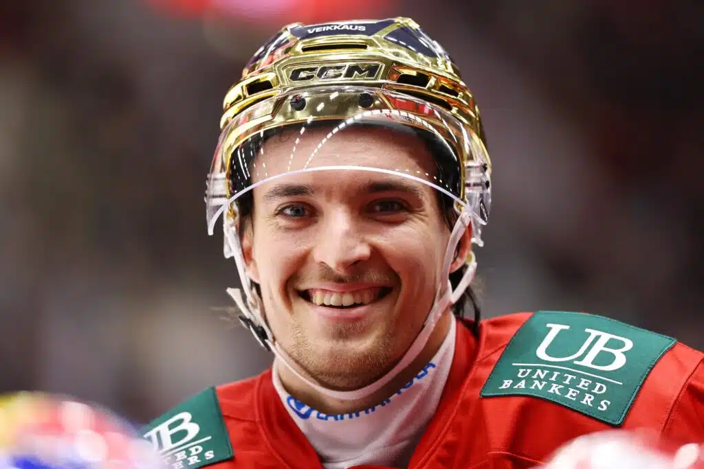 HIFK:n tähtipelaaja hurjissa liekeissä - pamautti nyt kovin suomalaisen kommentin HIFK:n Daniel Mäkiaho