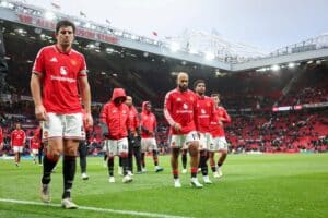 ”Surullinen instituutio” – Michael Carrick ajettiin pakkorakoon, mutta mikään ei muutu