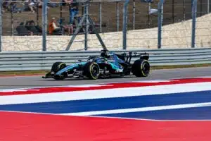 Raju käänne F1-mestaruustaisteluun - George Russell sai rangaistuksen Mercedeksen George Russell Austinin GP:ssä lokakuussa 2026