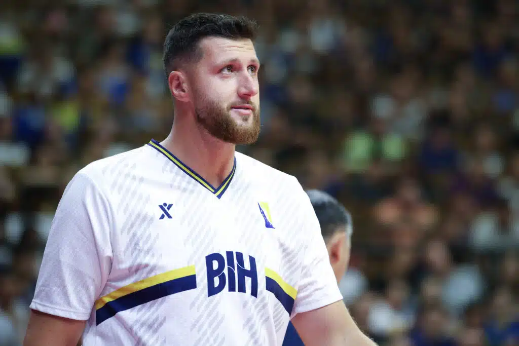 Lauri Markkasen Utah Jazzia koetellaan jo ennen kauden alkua Jusuf Nurkic