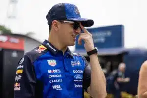 Red Bullin F1-kuljettaja turhautui - kaikki hajoaa nyt käsiin Red Bullin Isack Hadjar Singaporen GP:ssä 2026