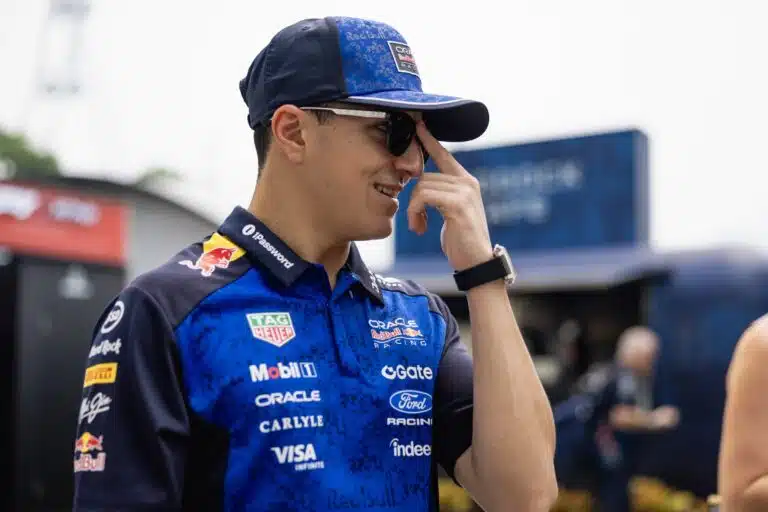 Red Bullin Isack Hadjar Singaporen GP:ssä 2026