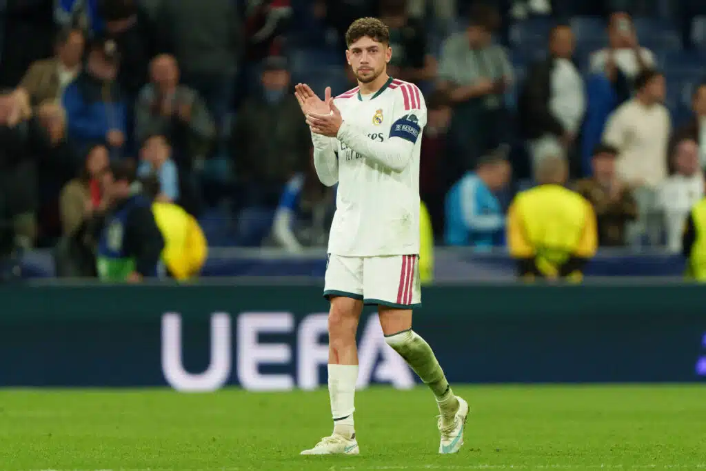 Real Madrid -tähti pelasi 40 minuuttia loukkaantuneena – Mourinhon sanat kertovat kaiken Federico Valverde