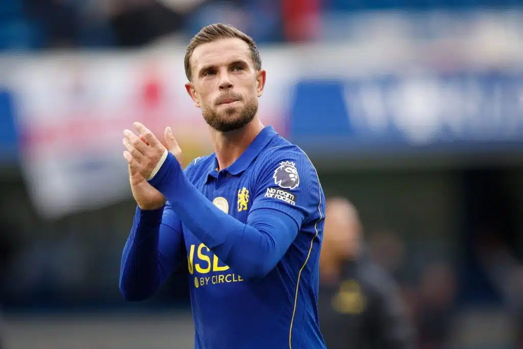 Chelsean 36-vuotias konkari ylsi historialliseen temppuun Valioliigassa - vastaavaan pystyi viimeksi Cristiano Ronaldo Jordan Henderson kiittää Chelsean kannattajia lokakuussa 2026