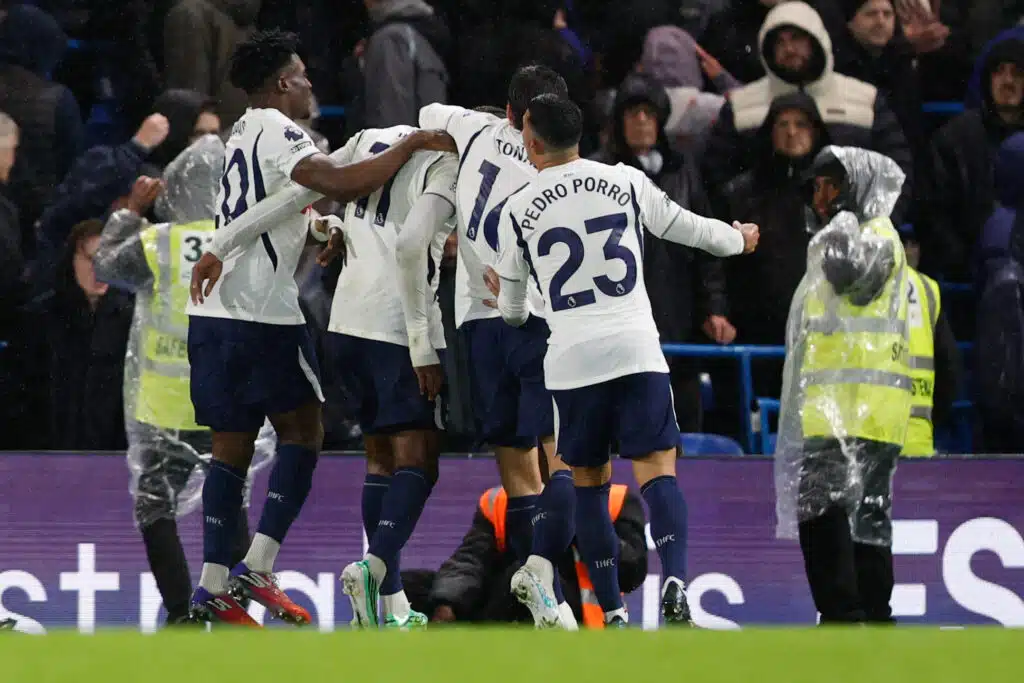 Tottenham teki rajun tempun Valioliigassa - yksi "taskuvaras" nostettiin esille Tottenham, Valioliiga