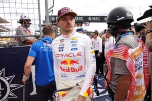 Max Verstappen latasi kovaa tekstiä F1-pomolle: ”Sinä et pystyisi edes kävelemään”