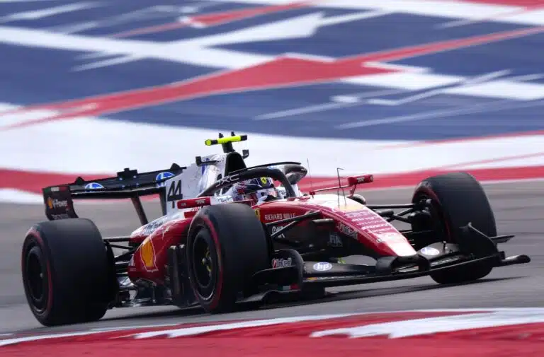 Lewis Hamilton Austinin GP:ssä lokakuussa 2026