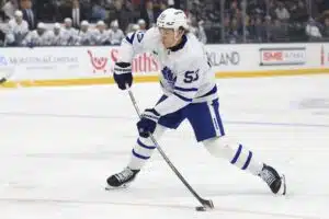 Toronto Maple Leafs suunnittelee isoa pelaajakauppaa – yksi nuori lupaus on koskematon Easton Cowan, Toronto Maple Leafs