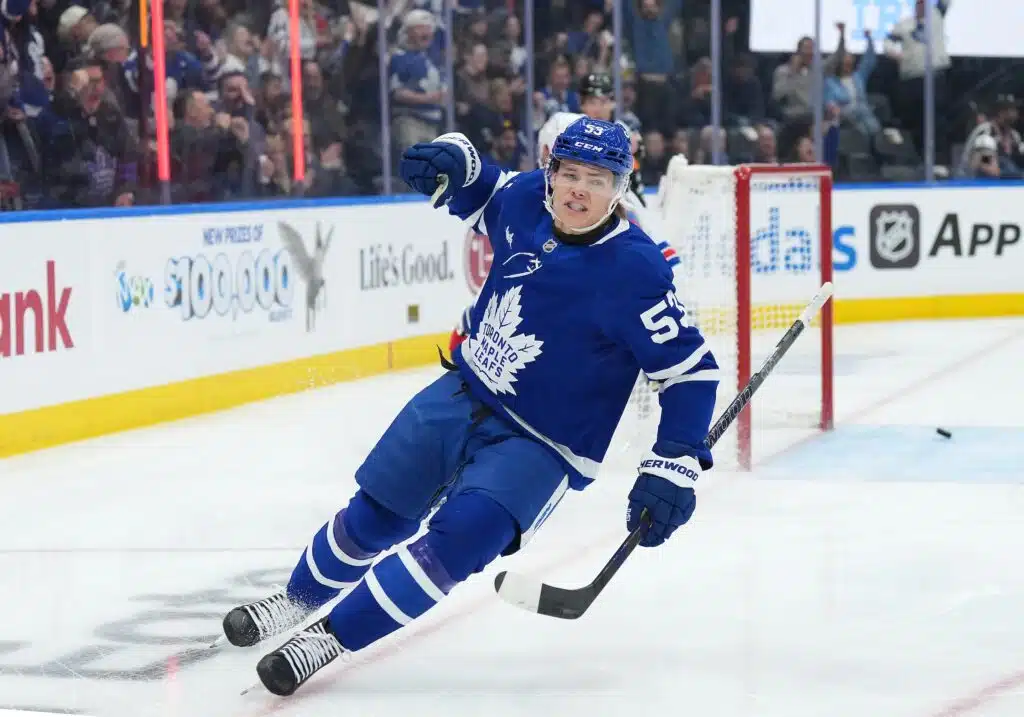 NHL-seura Toronto Maple Leafs voi tehdä uuden jättikaupan - "Kukaan ei ole koskematon" Easton Cowan, Toronto Maple Leafs