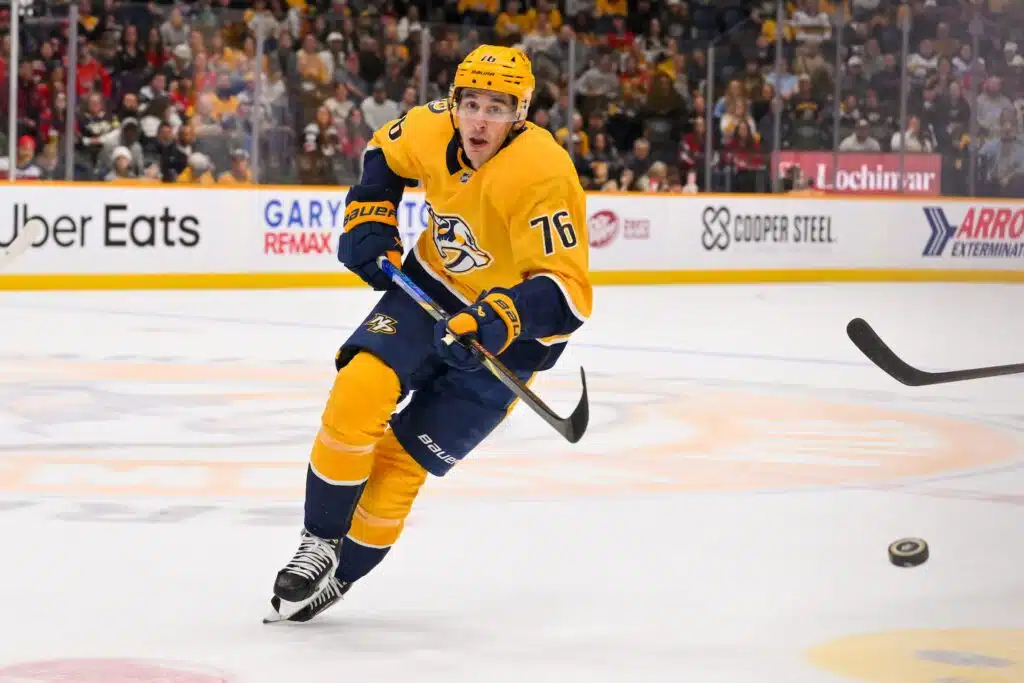 Nashville Predatorsin NHL-tähtipuolustajan kauppaaminen takkuaa - 28 miljoonan ongelma Brady Skjei, Nashville Predators