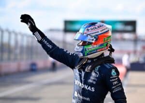 Toto Wolff äimisteli Kimi Antonellin käytöstä F1-voiton jälkeen