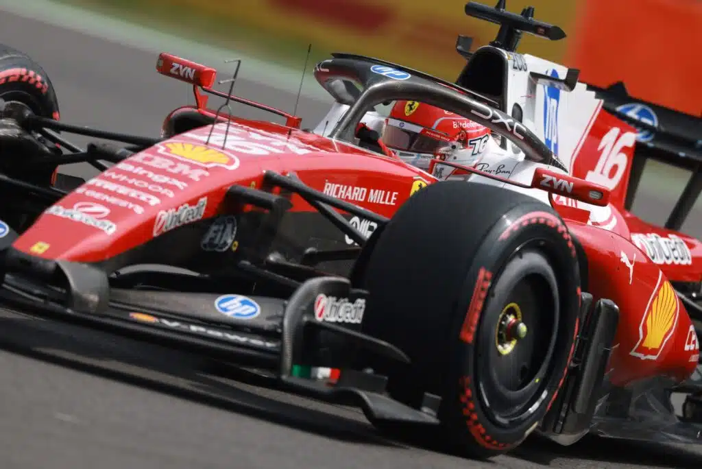 Ferrari hurjassa vauhdissa formula ykkösissä - Kimi Antonelli jäi yli puoli sekuntia Ferrarin Charles Leclerc Meksikon GP:ssä 2026