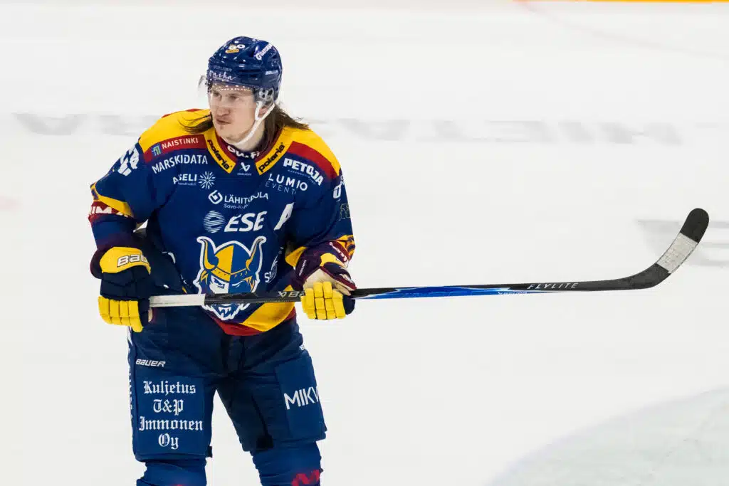 Leijonat kutsui vain kerran – tätä miestä pumpataan MM-kisoihin Alex Lintuniemi, Jukurit