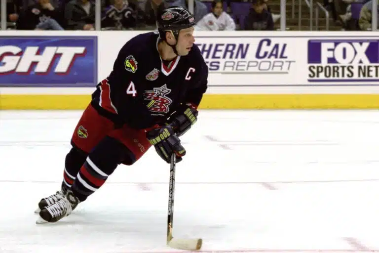 Lyle Odelein, 2001