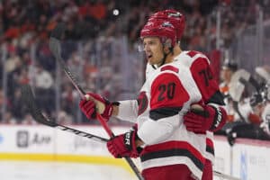 Sebastian Aho nousi Jere Lehtisen ohi – ”Ykkösjätkien pitää oll ykkösjätkiä”