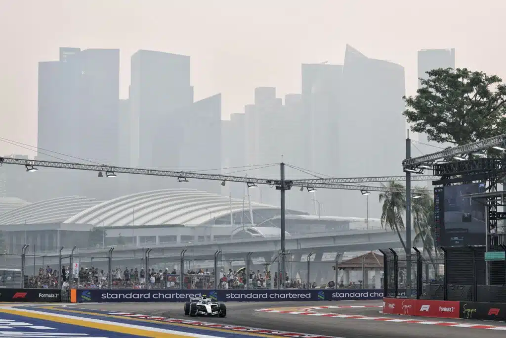 Valtteri Bottaksella vaikeuksia Valtteri Bottas, 2026 Singapore